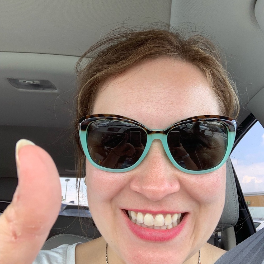 Meet your Posher, Marissa